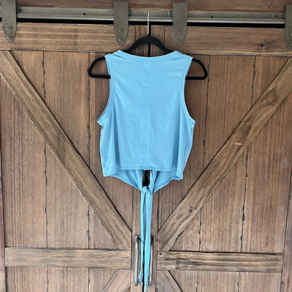 Lululemon Time to Restore Tank Top Aqua Smoke Blue Size 8 - Picture 4 of 5